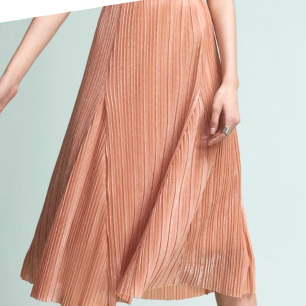 Maeve NWOT peachy metallic lined knee length skirt